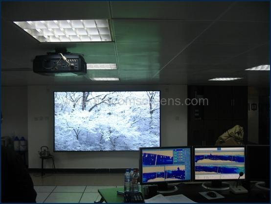 projection-screen-by-mocom-high-gain (16) projection screen high gain, mocom solstice screen