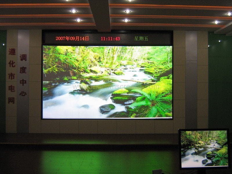 projection-screen-by-mocom-high-gain (7) projection screen high gain, mocom solstice screen